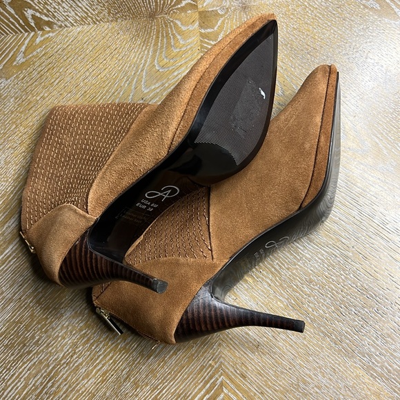 ADRIANNA PAPELL Brown Suede Leather Booties - Picture 8 of 9